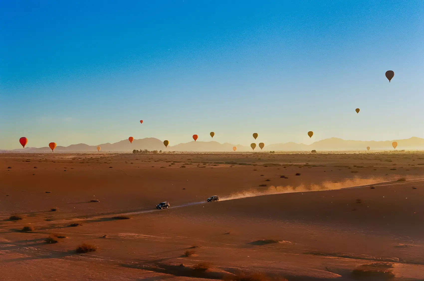 agafay desert; desert agafay; agafay vs Merzouga; Agafay vs Sahara desert;